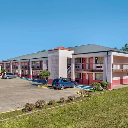 Econo Lodge Inn & Suites Forest Extérieur photo